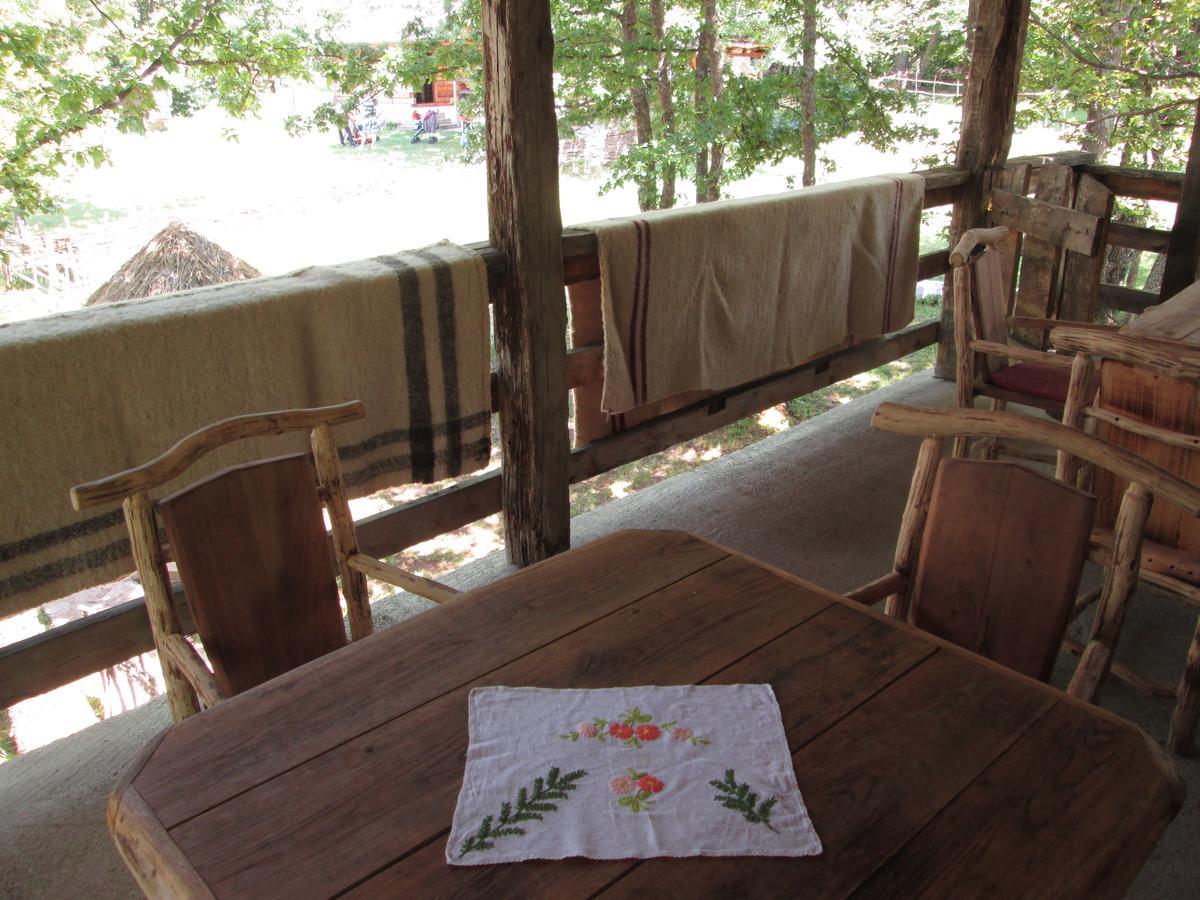 Villa Etno Selo Dodig à Drvar Extérieur photo